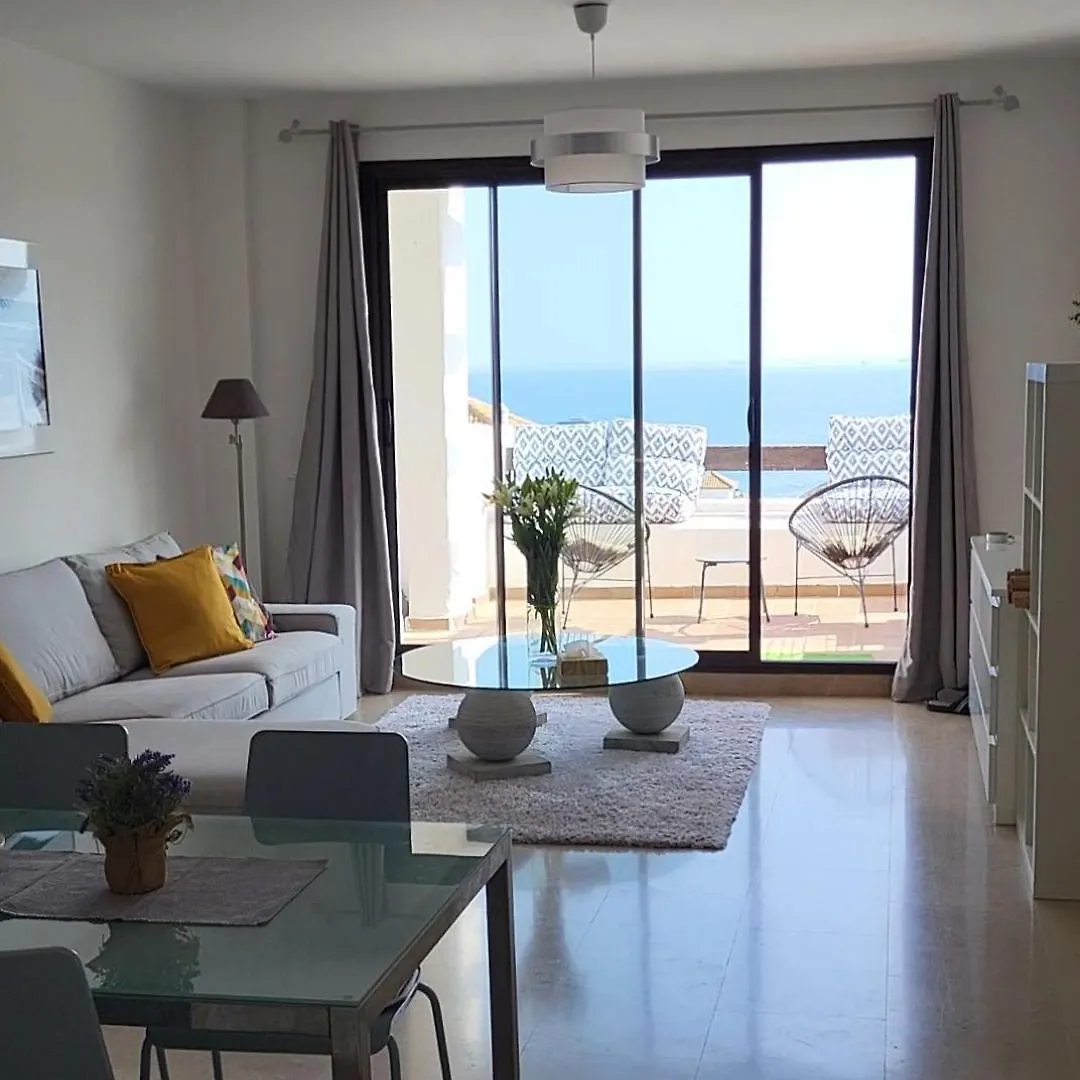 Fantastic Sea & Gibraltar View Apartment Alcaidesa