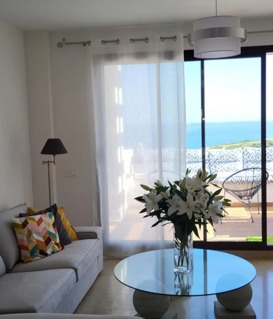Fantastic Sea & Gibraltar View Apartment Alcaidesa España